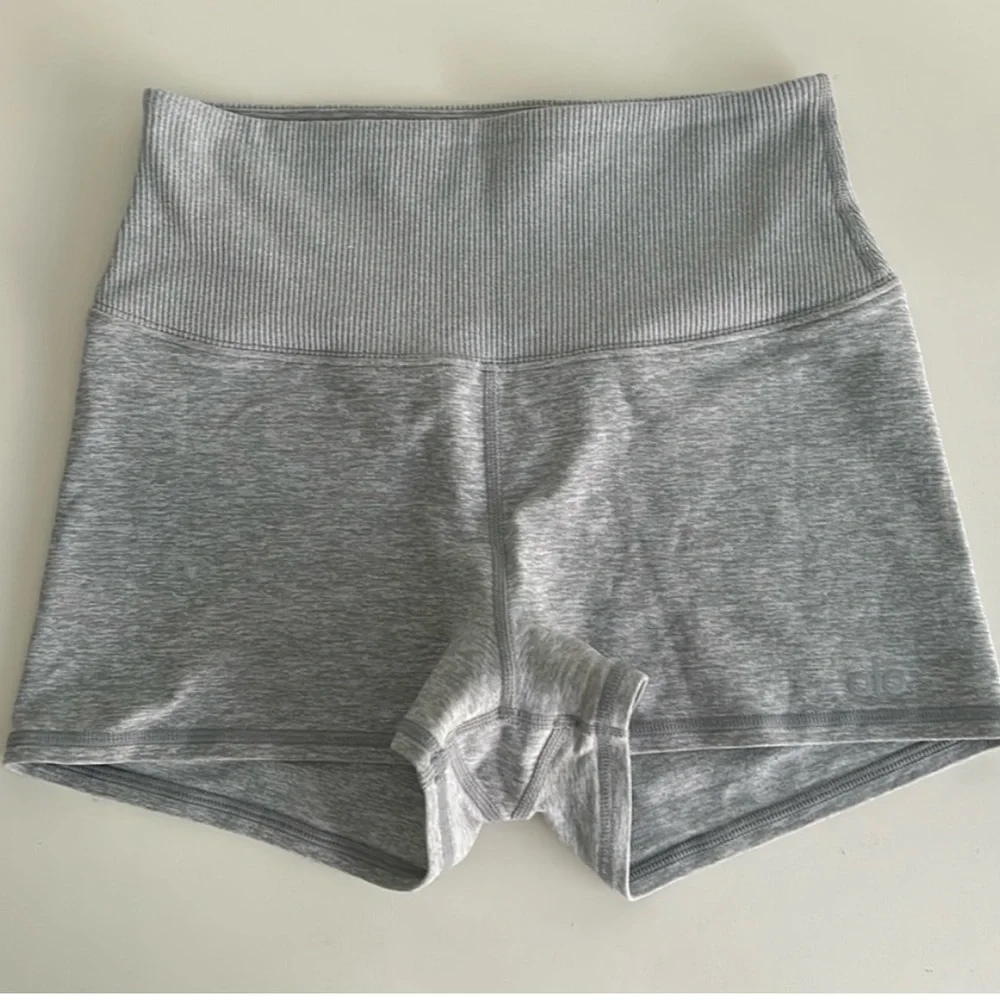 ALO Yoga Gray Athletic Shorts - Picture 3 of 7
